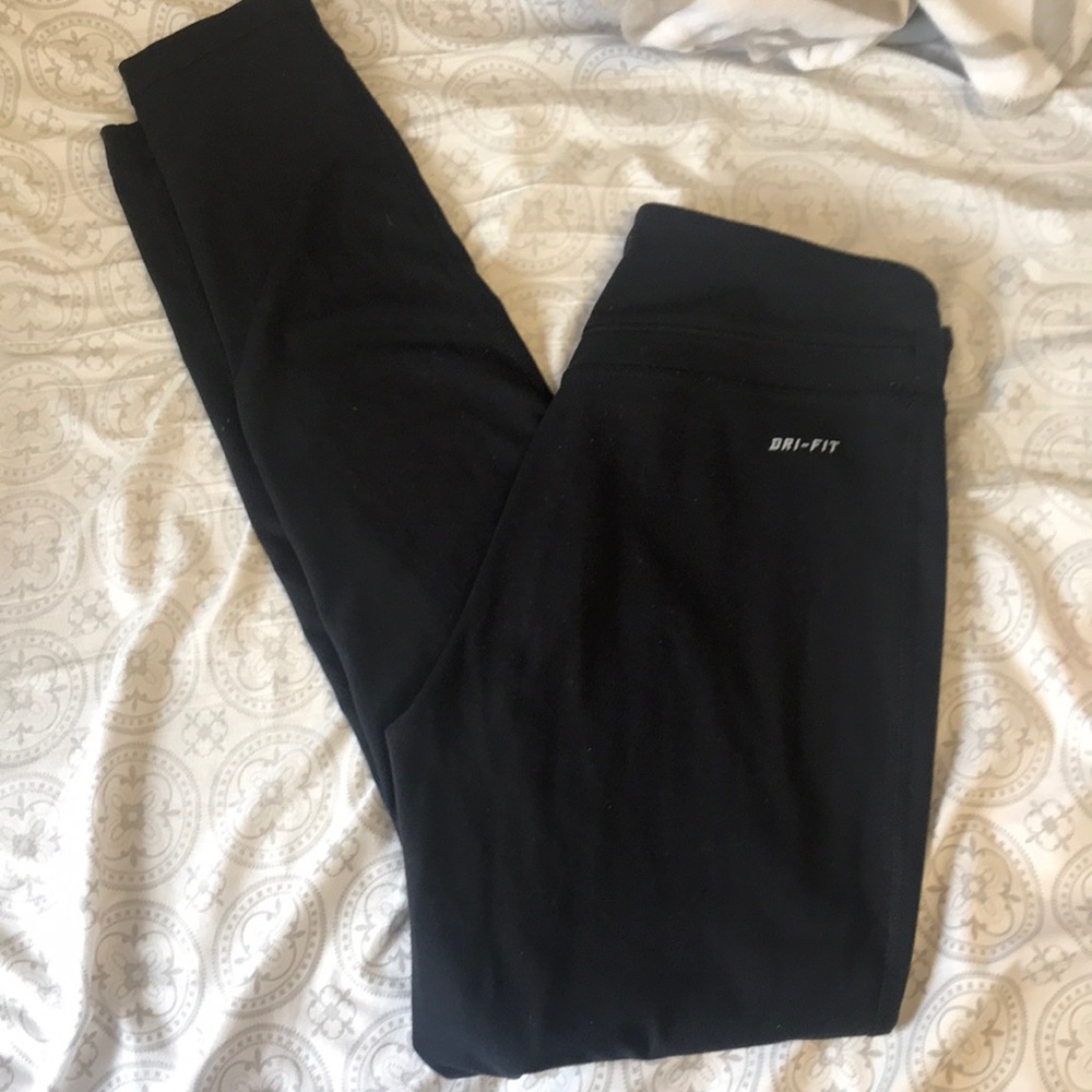 Black Nike Leggings